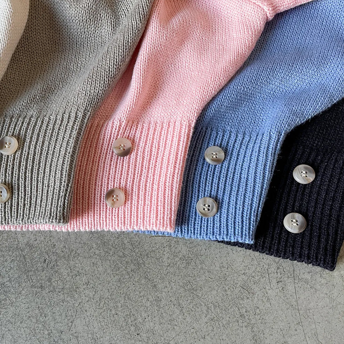 2WAYボタンラップカーディガン