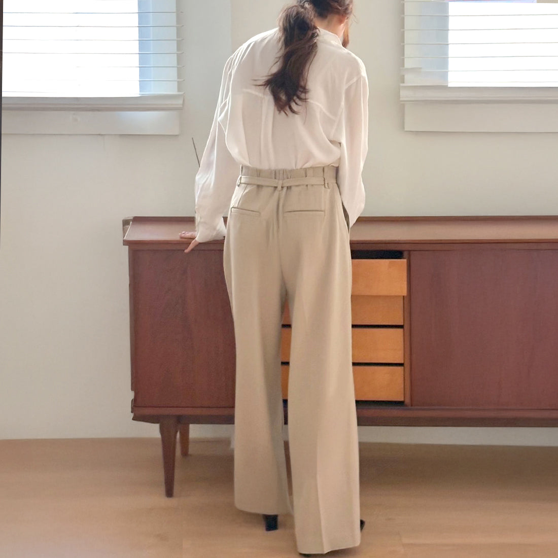 ヘイズ ベルト付きストレートスラックス