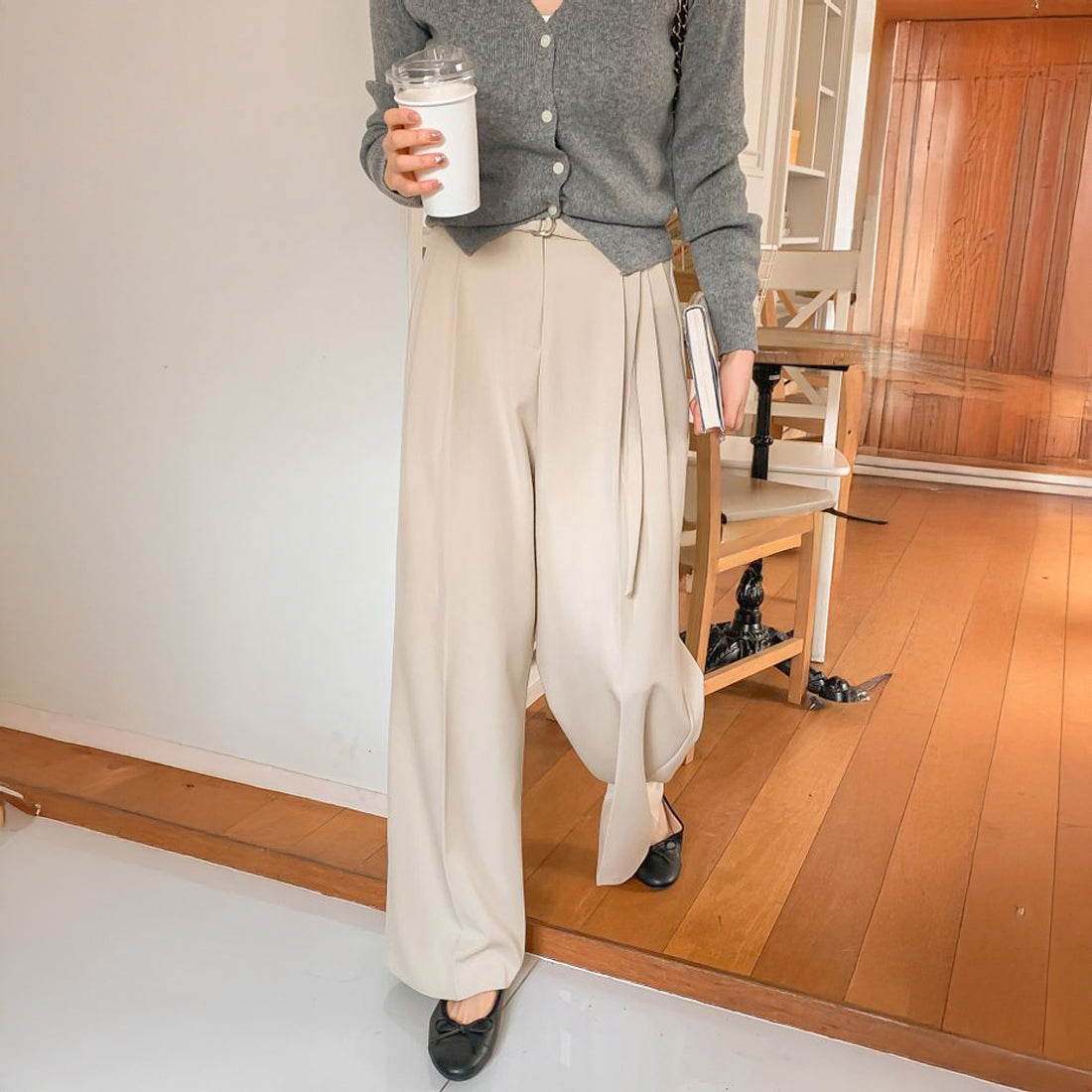 ヘイズ ベルト付きストレートスラックス