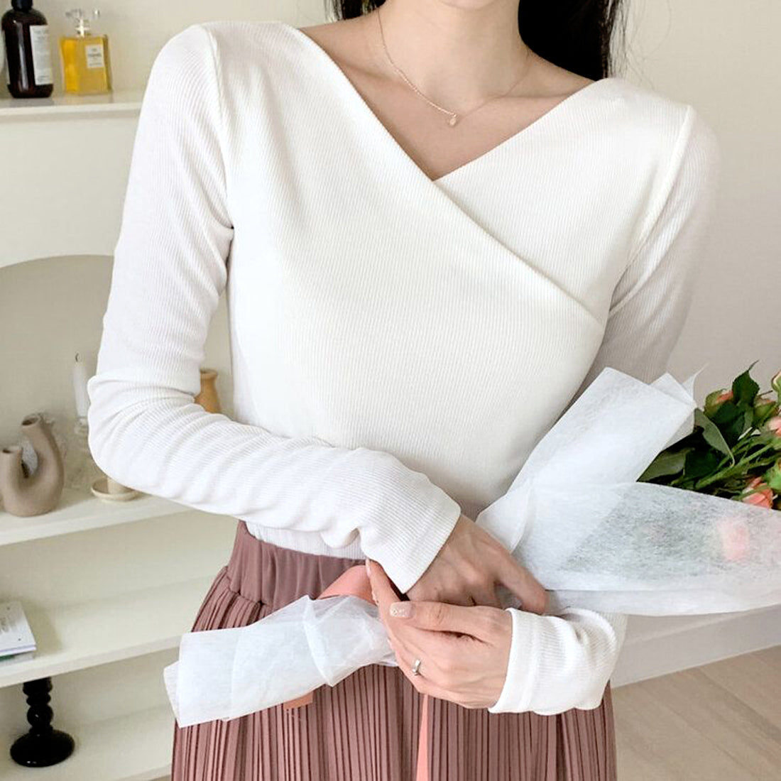 クロスVネック長袖Tシャツ