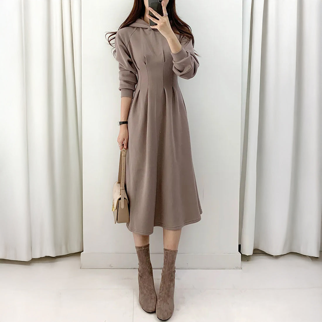 裏起毛ウエストタックパーカーワンピース