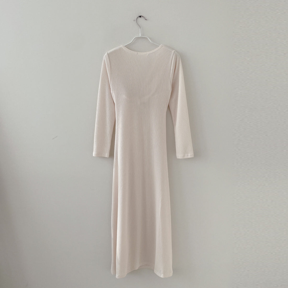 リサワンピース