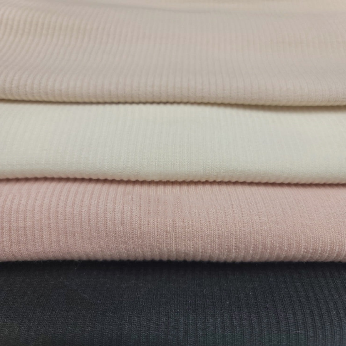 UネックリブTシャツ