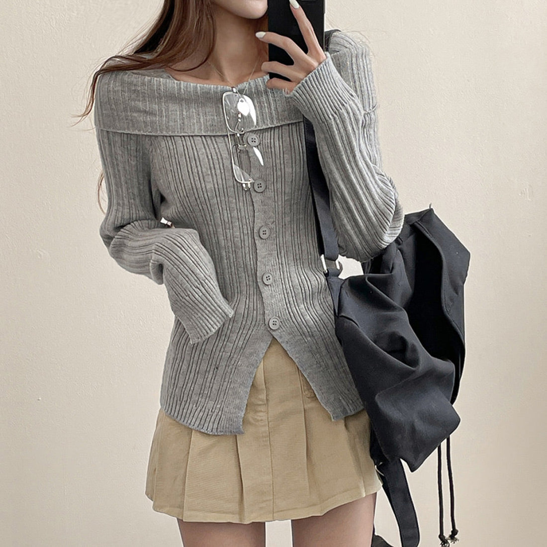 ケープオフショルダーカーディガン